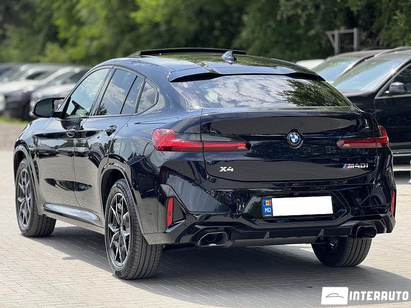 2025 BMW X4 M4.0i — Miniatură 4