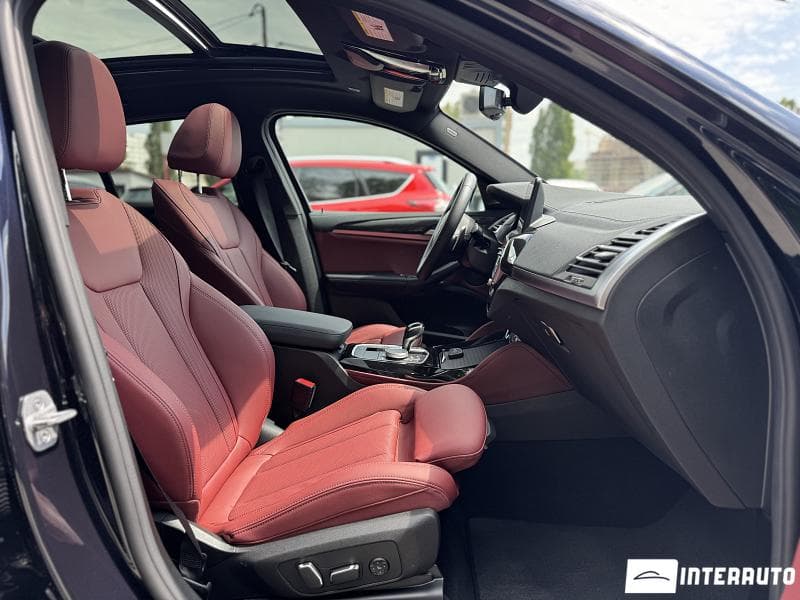2025 BMW X4 M4.0i — Miniatură 18