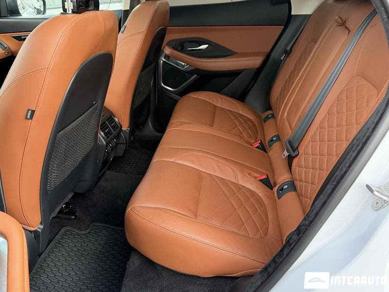 2018 Jaguar E-Pace — Miniatură 18