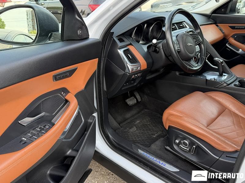 2018 Jaguar E-Pace — Miniatură 6