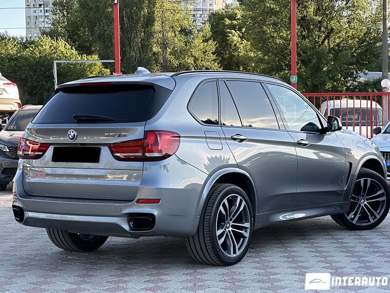 BMW X5 2.5D 2015 — Миниатюра 2