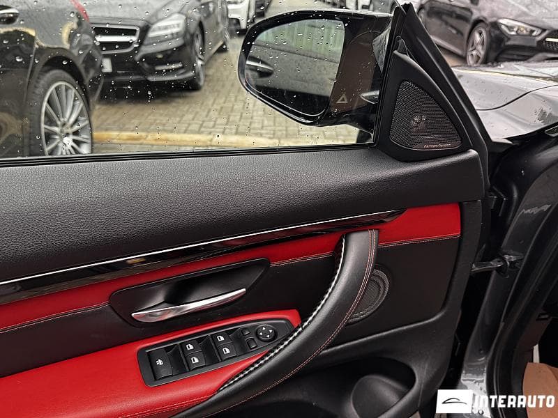 2015 BMW M4 — Miniatură 17