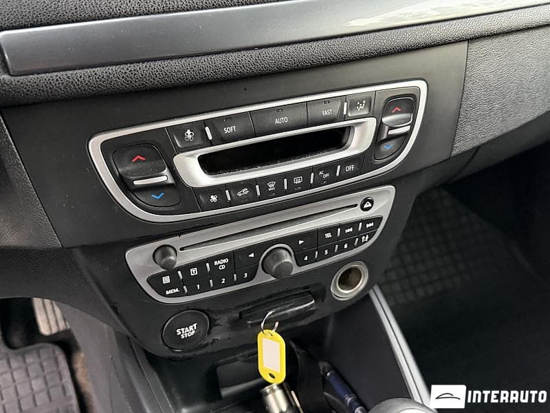 2009 Renault Megane — Miniatură 11