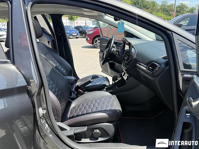 Ford Fiesta 2018 — Миниатюра 16