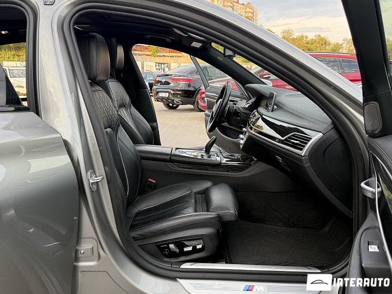 2019 BMW 740 — Miniatură 17