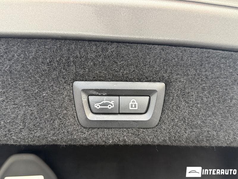 2019 BMW 740 — Miniatură 26