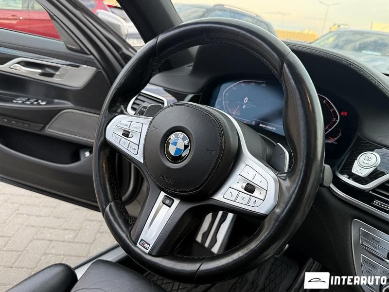 2019 BMW 740 — Miniatură 8