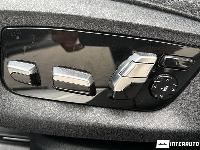 2019 BMW 740 — Miniatură 23