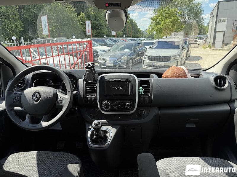 2021 Renault Trafic — Miniatură 8