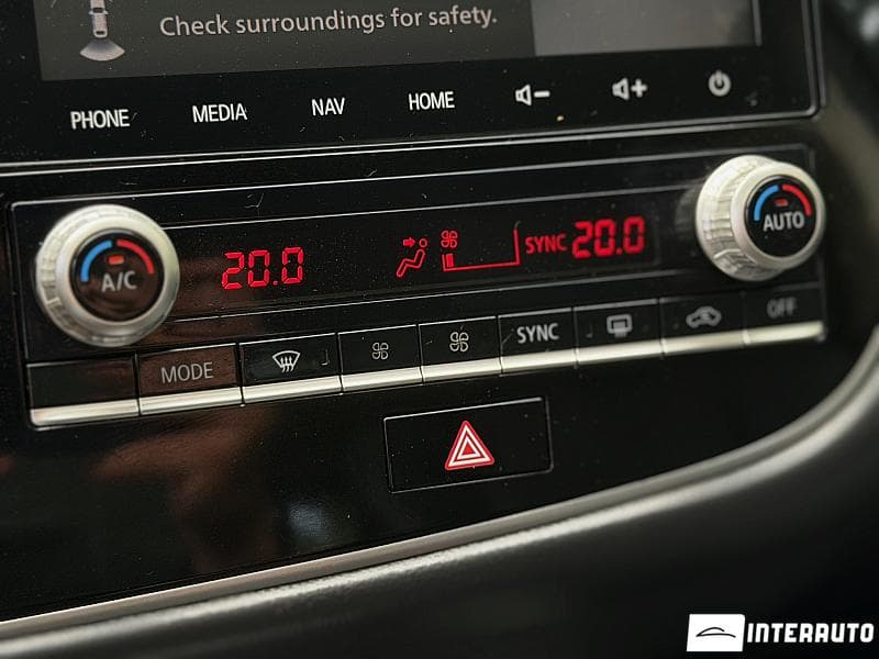 2019 Mitsubishi Outlander — Miniatură 15