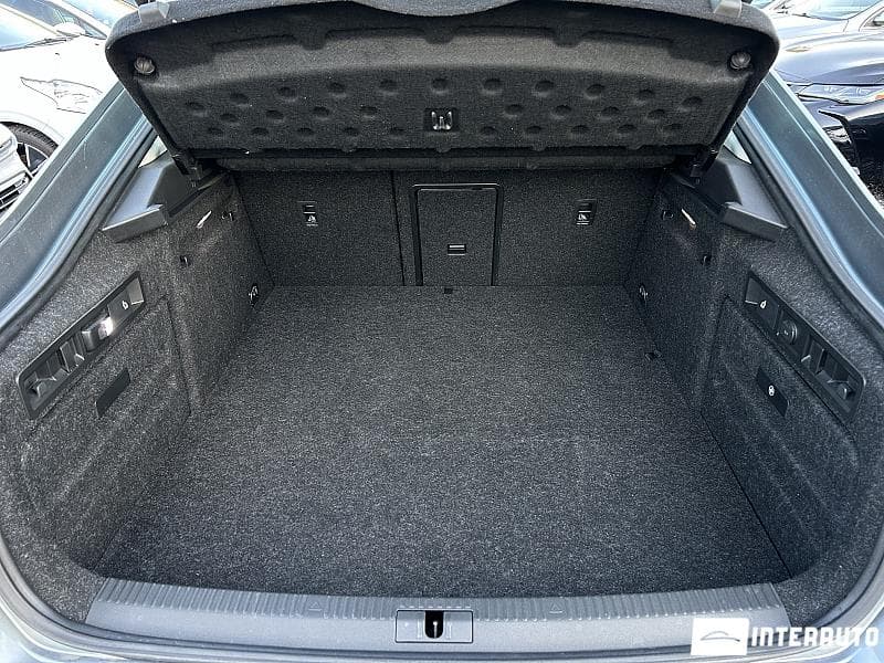 2020 Skoda Superb — Miniatură 22