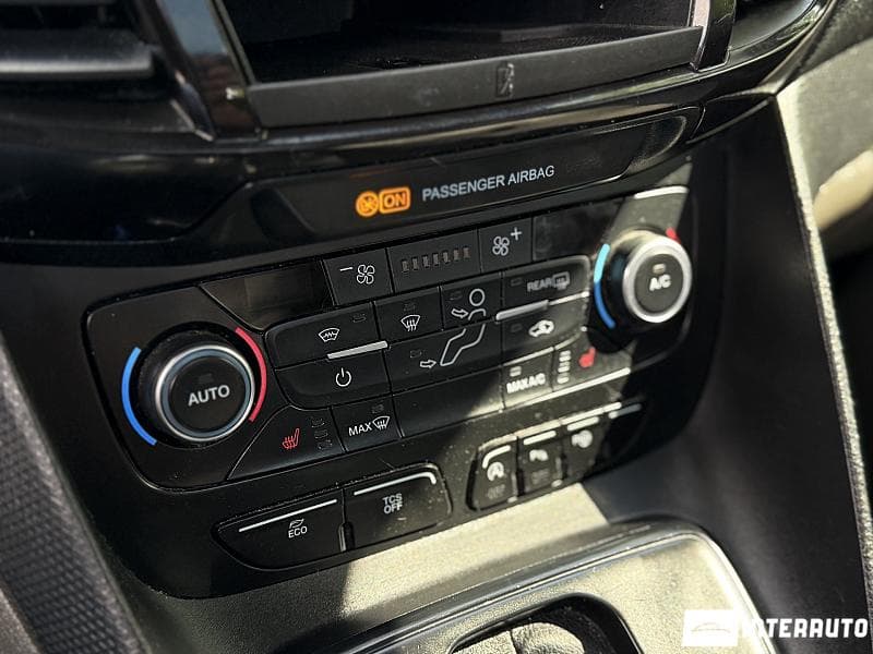 2018 Ford Tourneo Connect — Miniatură 16