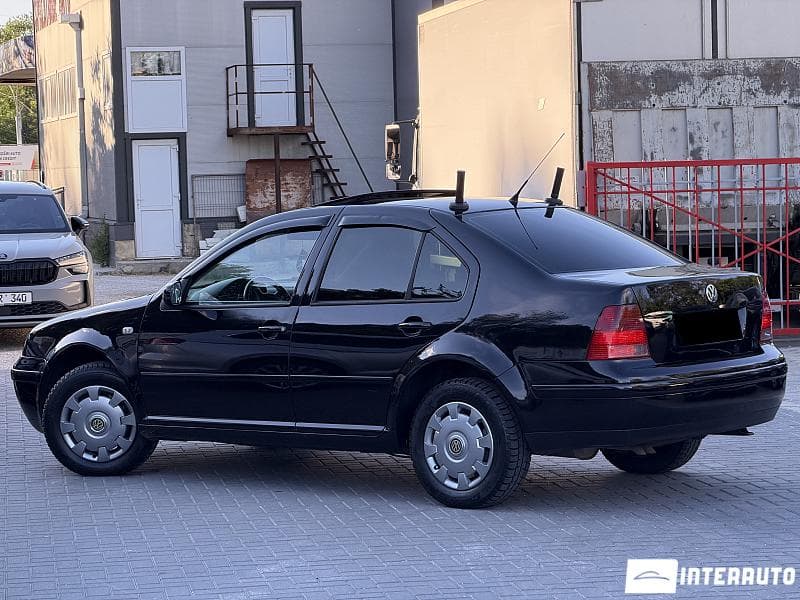 Volkswagen Bora 2002 — Миниатюра 2