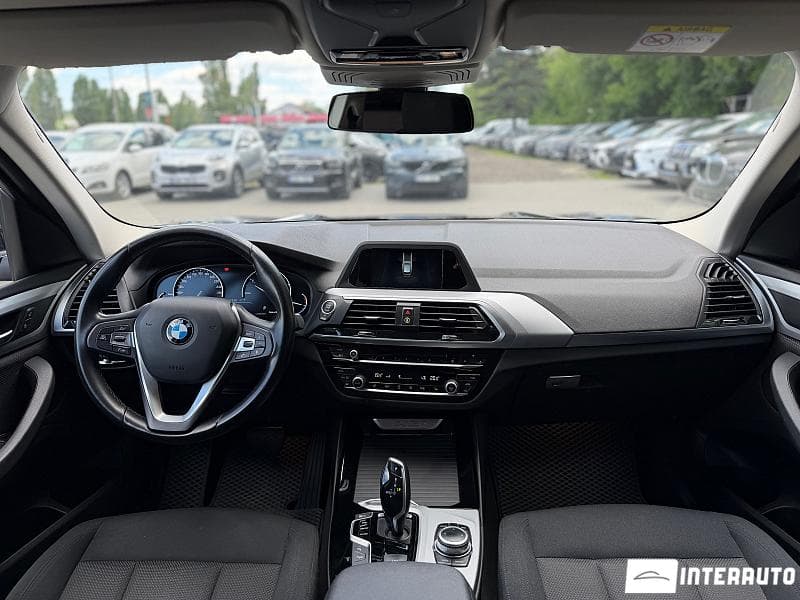 BMW X3 2.0D 2018 — Миниатюра 15