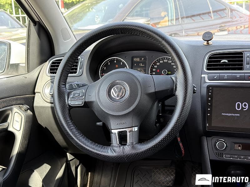 2012 Volkswagen Polo — Miniatură 6