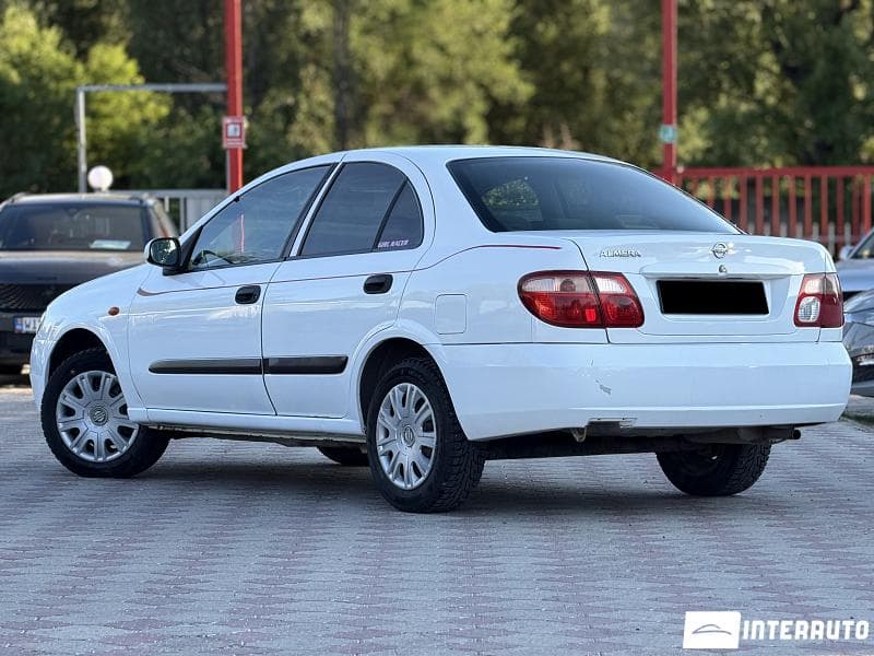 2005 Nissan Almera — Miniatură 3