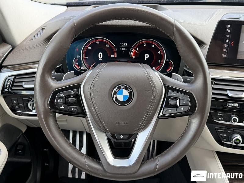 2017 BMW 630 GT — Miniatură 13