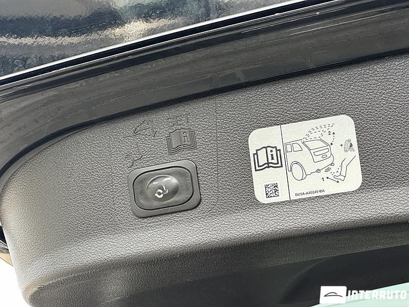 2017 Ford Kuga — Miniatură 24