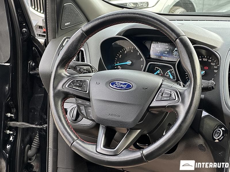 2017 Ford Kuga — Miniatură 7