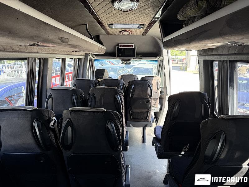 2011 Mercedes Sprinter — Miniatură 14