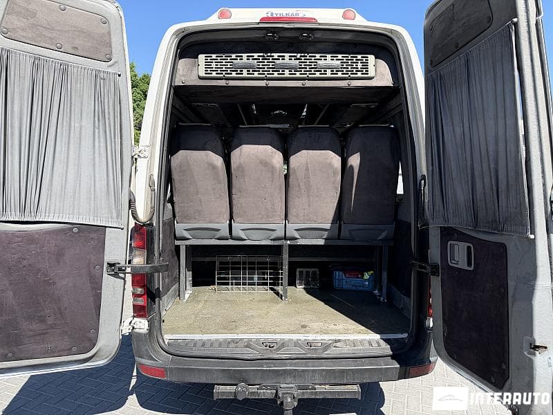 2011 Mercedes Sprinter — Miniatură 16