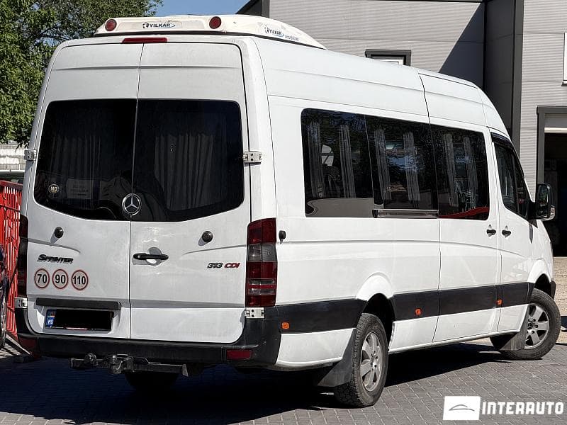 2011 Mercedes Sprinter — Miniatură 4