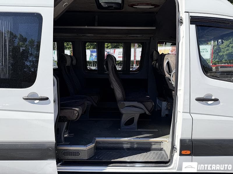 2011 Mercedes Sprinter — Miniatură 13