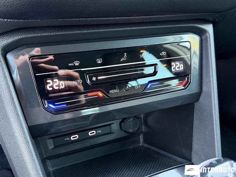 2020 Volkswagen Tiguan — Miniatură 11