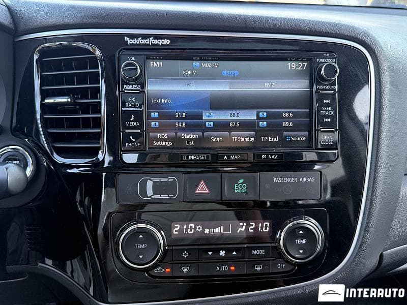 2015 Mitsubishi Outlander — Miniatură 9