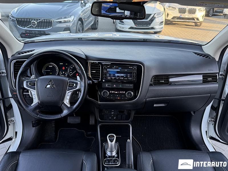 2015 Mitsubishi Outlander — Miniatură 6