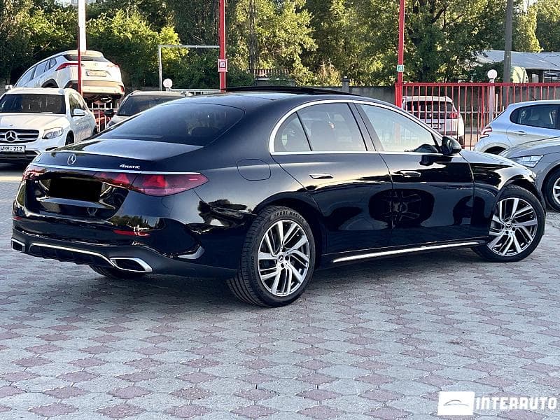 2023 Mercedes E 350 — Miniatură 2