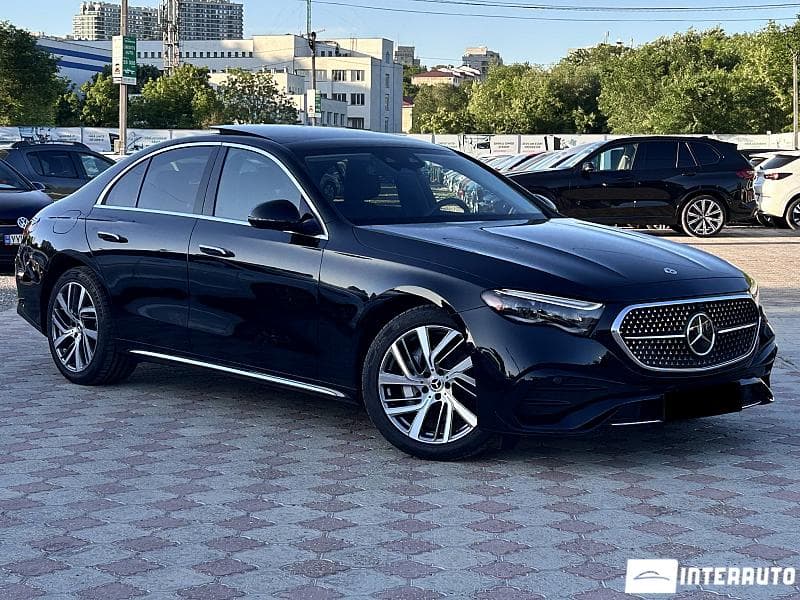 2023 Mercedes E 350 — Miniatură 4