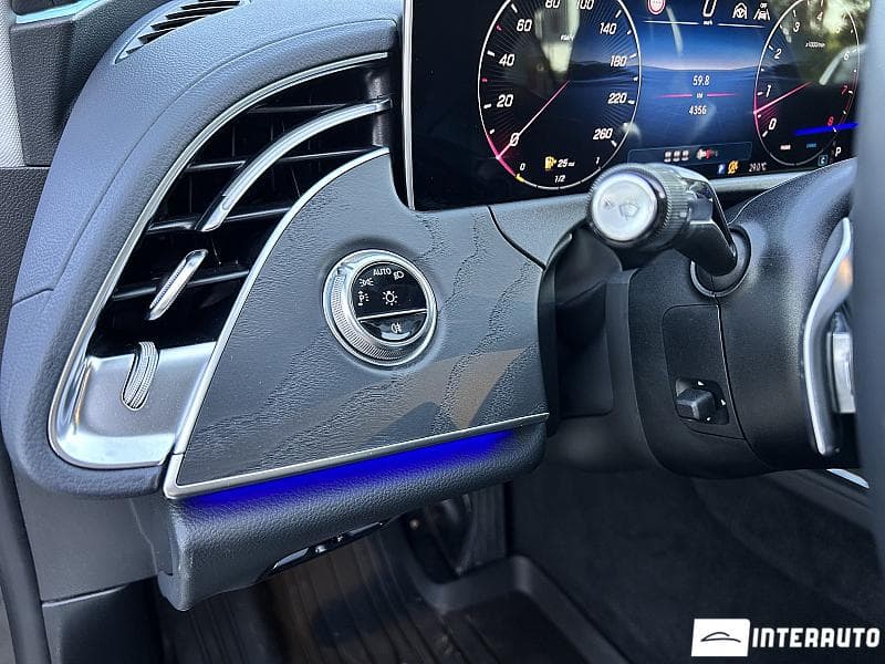 2023 Mercedes E 350 — Miniatură 8