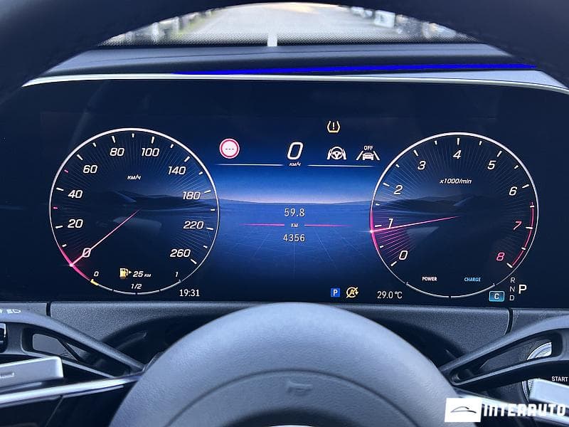 2023 Mercedes E 350 — Miniatură 12