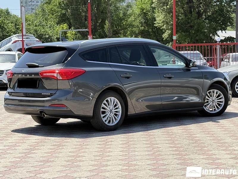 2018 Ford Focus — Miniatură 2