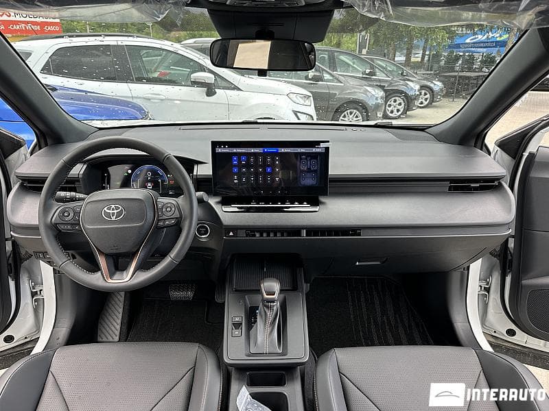 2025 Toyota Corolla Cross — Miniatură 6