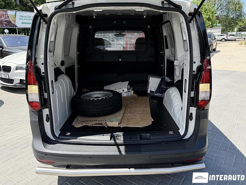 2023 Volkswagen Caddy — Miniatură 13