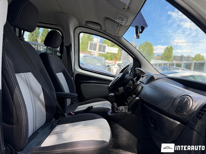 2015 Fiat Qubo — Miniatură 7