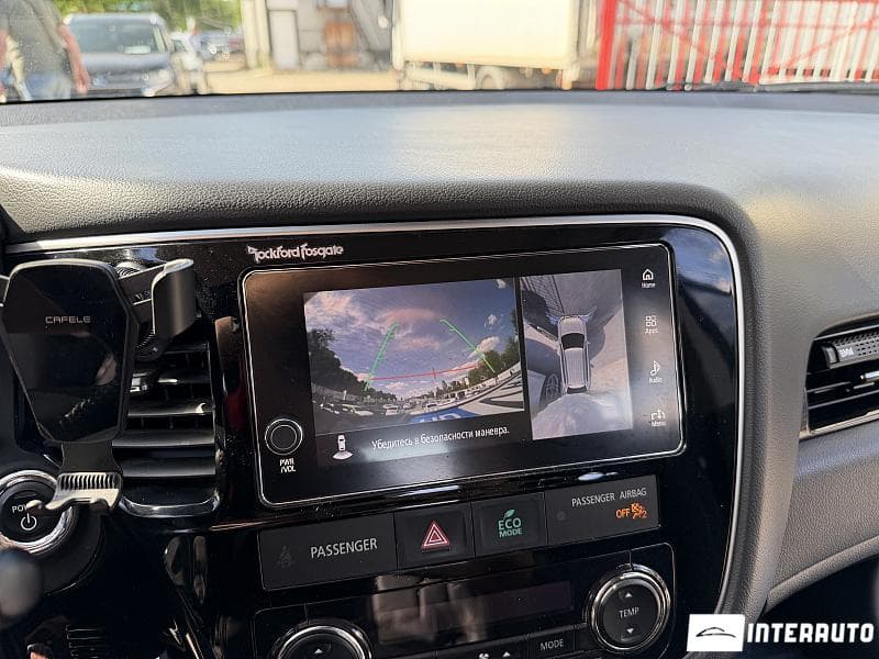 2018 Mitsubishi Outlander — Miniatură 15