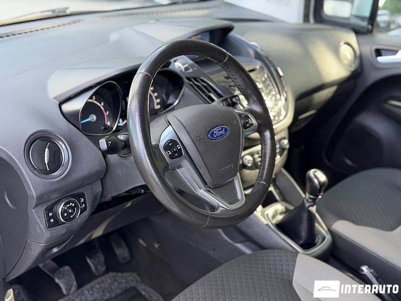 2016 Ford Tourneo Courier — Miniatură 8