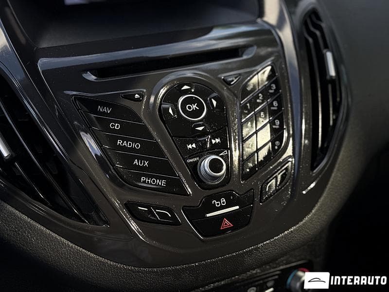 2016 Ford Tourneo Courier — Miniatură 13