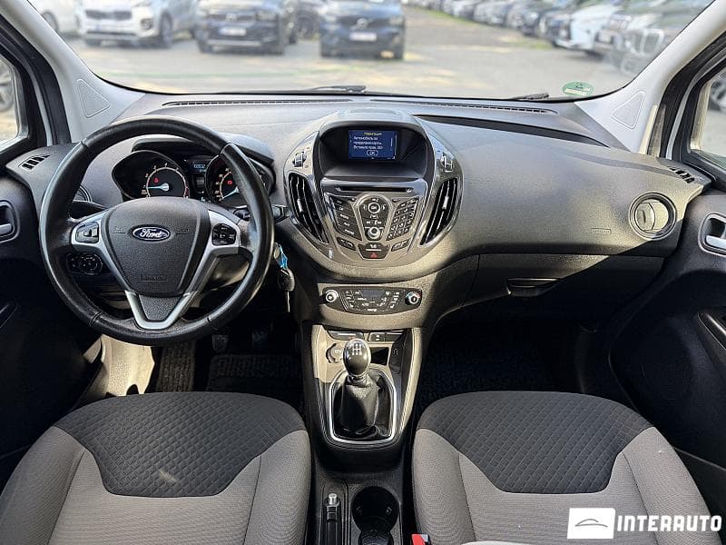 2016 Ford Tourneo Courier — Miniatură 16