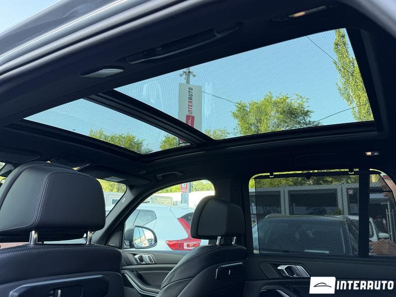 2023 BMW X5 5.0e — Miniatură 7