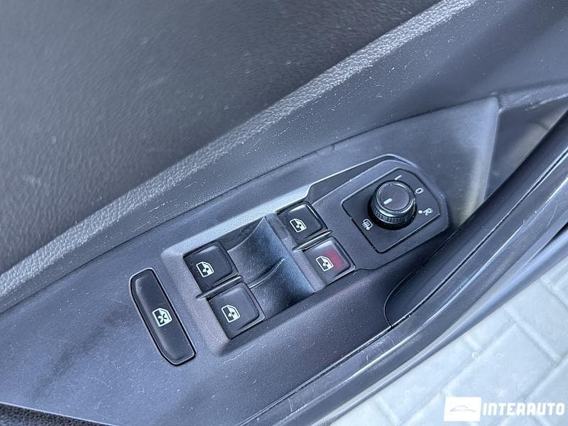 2018 Volkswagen Jetta — Miniatură 21