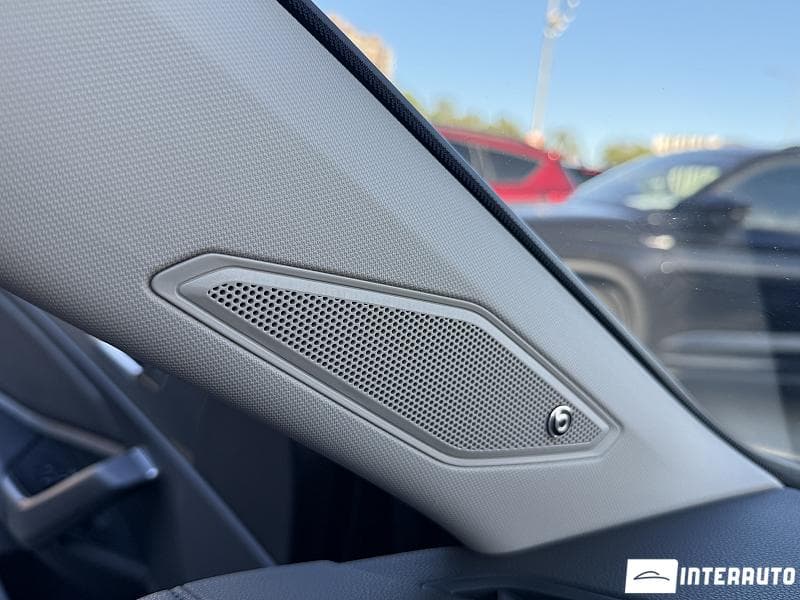 2018 Volkswagen Jetta — Miniatură 24