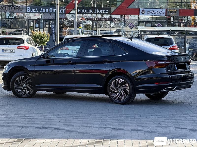 2018 Volkswagen Jetta — Miniatură 4