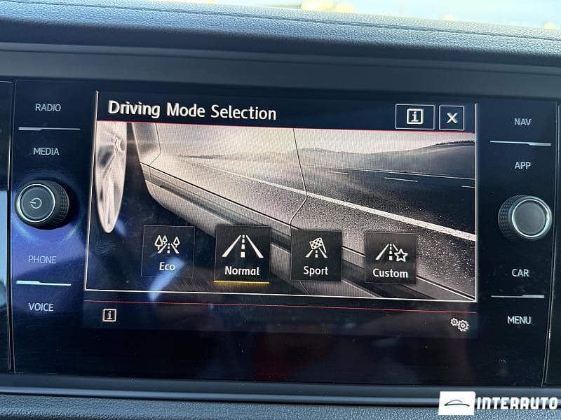 2018 Volkswagen Jetta — Miniatură 10