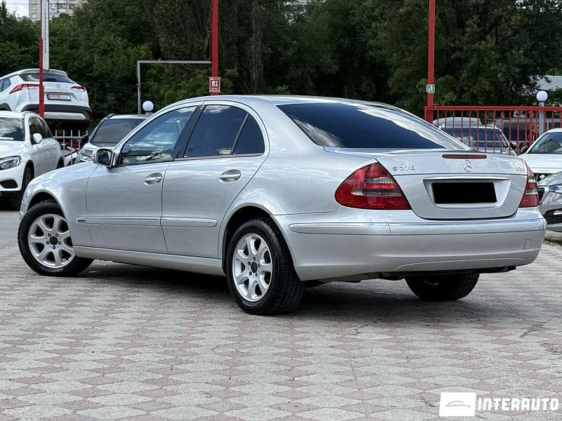 Mercedes E 270 2003 — Миниатюра 3