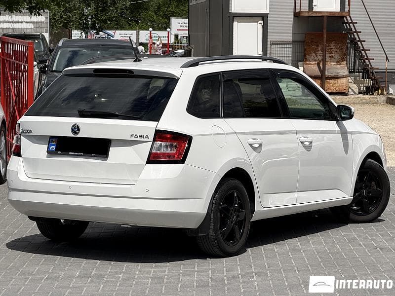 Skoda Fabia 2015 — Миниатюра 3