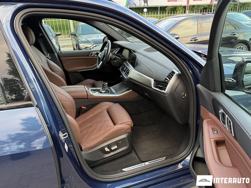 2022 BMW X5 4.5e — Miniatură 13